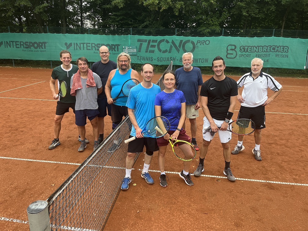 Tennistraining der Eickener Herren